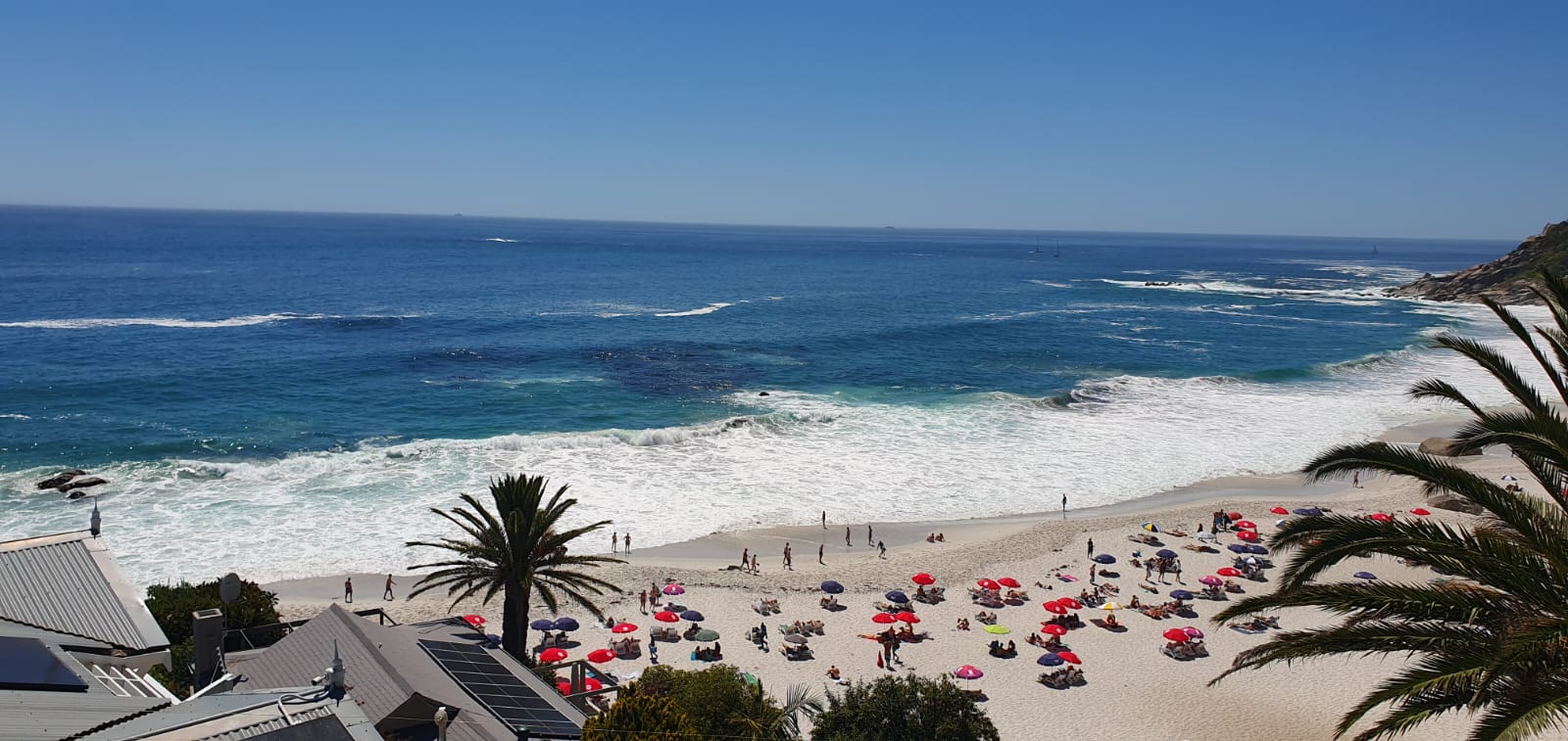 Vista panorámica de Clifton Beach