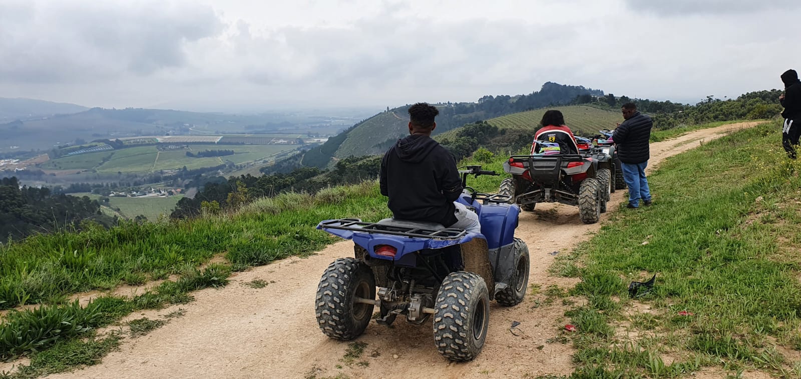 Ruta en quad con vistas a los viñedos